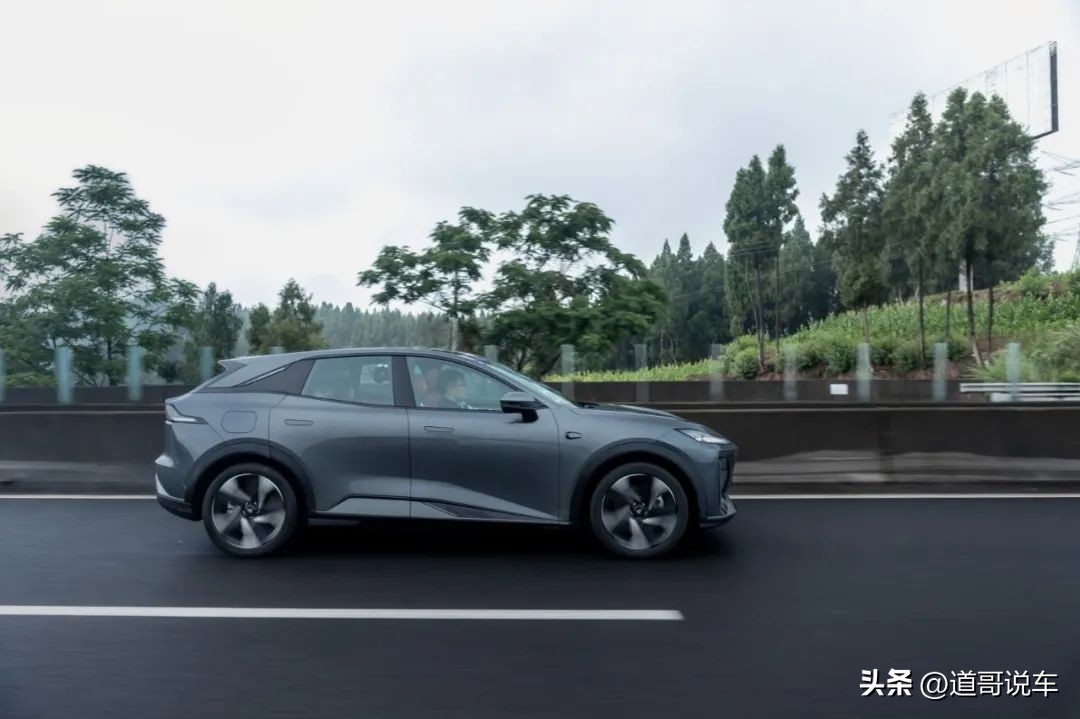 深蓝s7增程式能跑多少公里,深蓝s7增程版最高时速测试