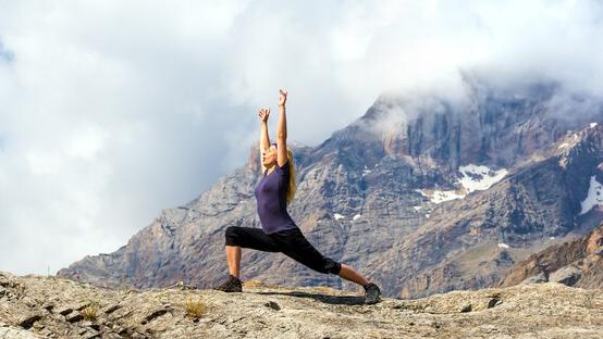 原地跑步的正确方法视频教程,原地跑步的正确方法与技巧好处