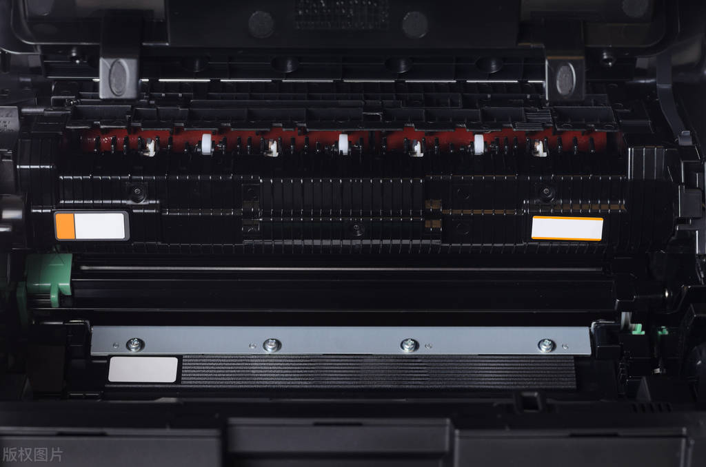 如何判断打印机硒鼓该不该换,怎样判断打印机的硒鼓是否要更换