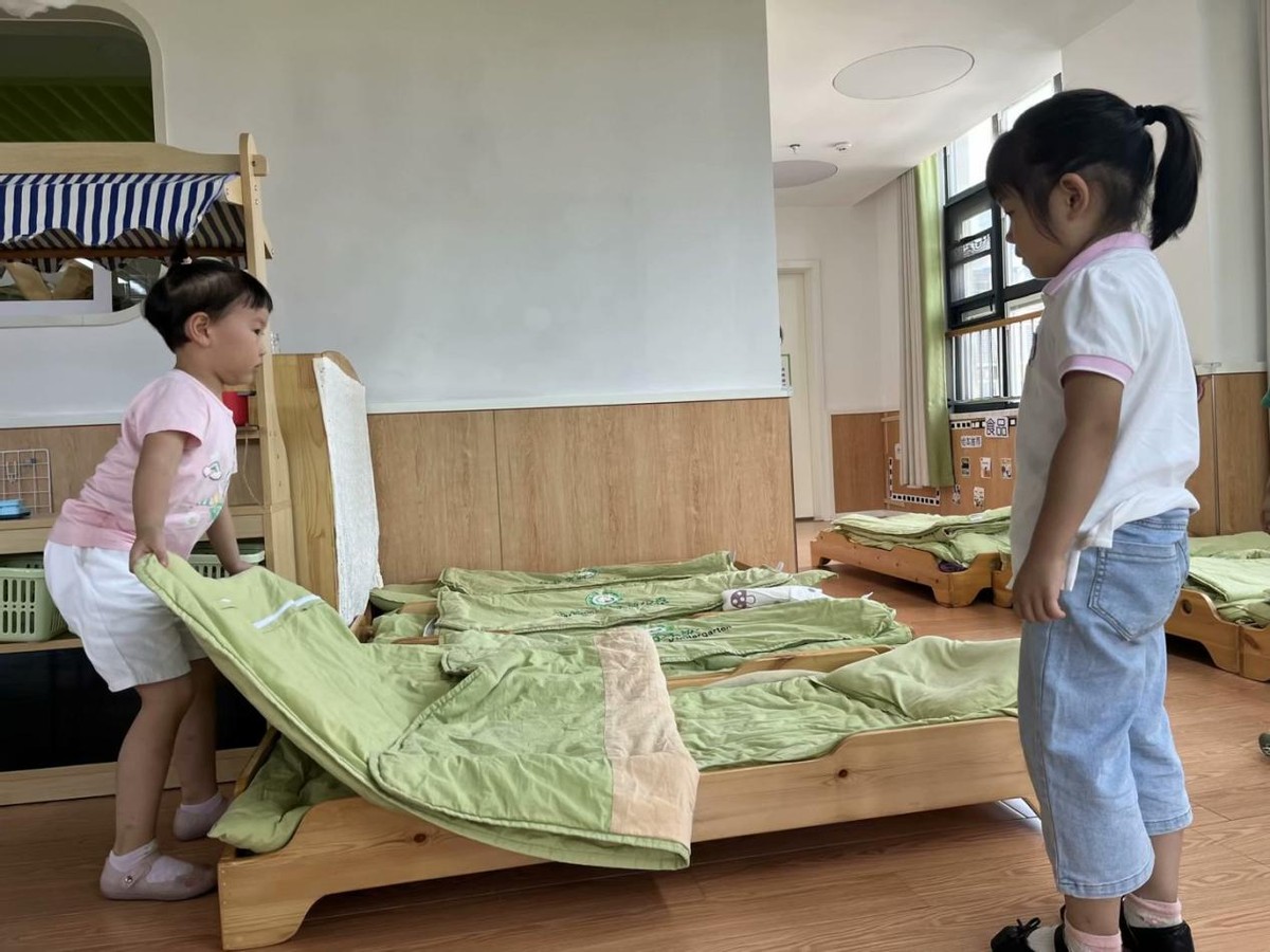 心怀皓月致敬师恩主题活动介绍,幼儿园心怀皓月致敬师恩小视频