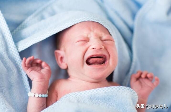 宝宝一哭就喂奶正确么,宝宝一哭就喂奶的误区