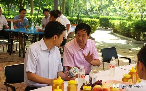 下班晚回家吃什么不长胖,上班族晚饭吃什么最简单又营养