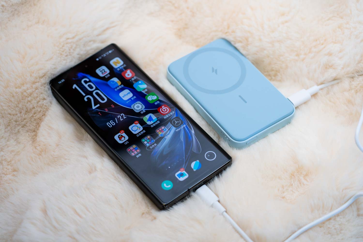 安克充电宝支架,安克磁吸充电宝只当支架