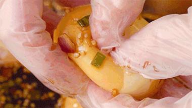 鸡蛋这样做才入味比红烧肉还香,鸡蛋学会这样做比大鱼大肉都好吃