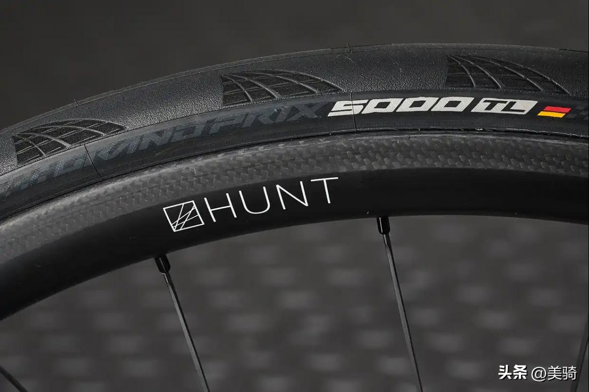 1万至2万左右公认最好圈刹公路车,圈刹公路车好还是碟刹公路车好