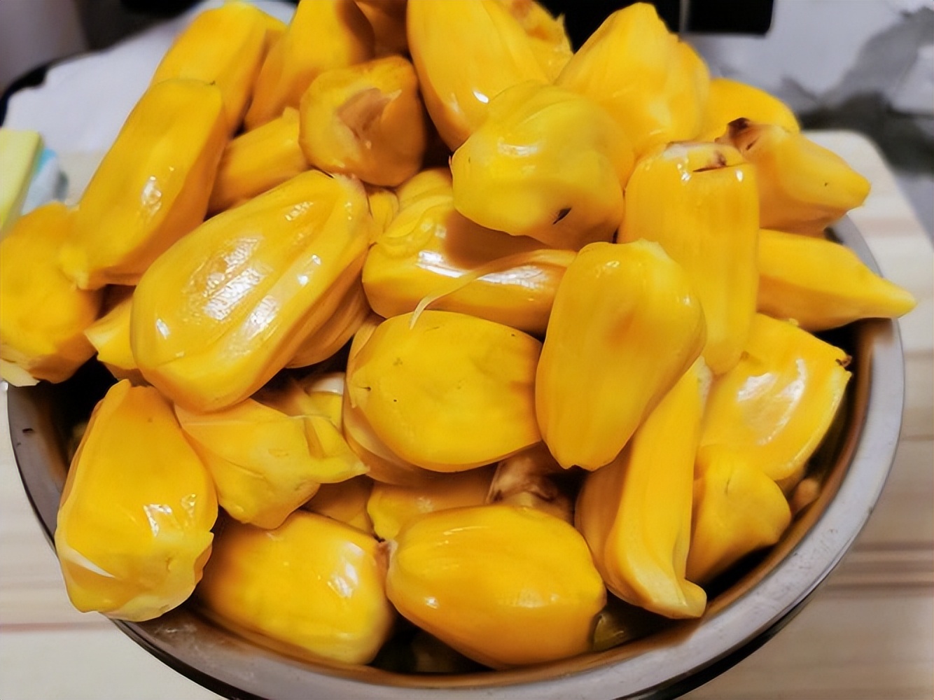 湿气太重多吃4物排出湿气更健康,身体湿气重和解决办法