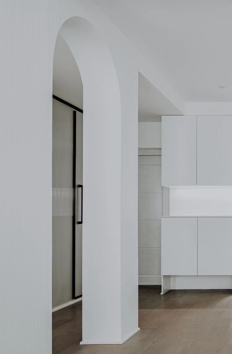 60平纯白极简独居室，原来这么减压