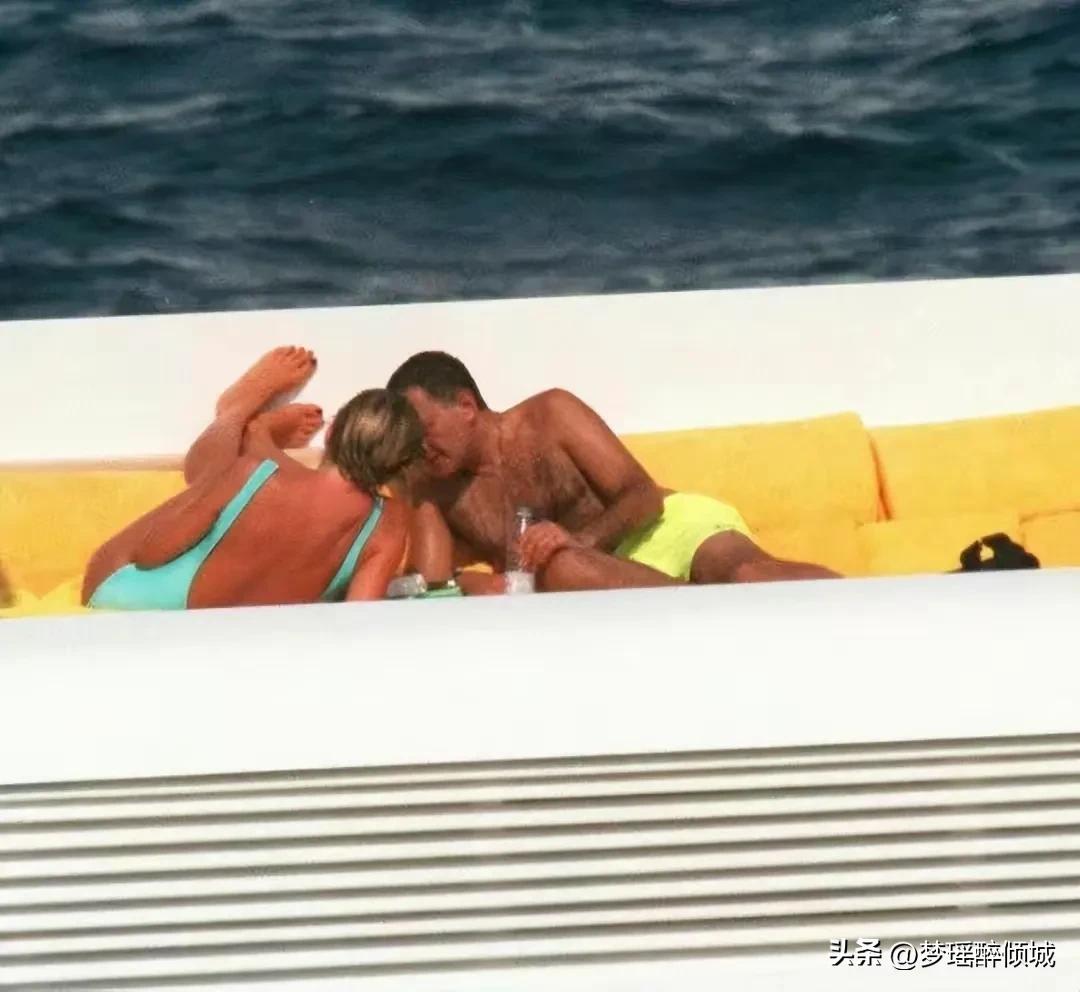 戴安娜与多迪拥抱照片,戴安娜王妃多迪现状