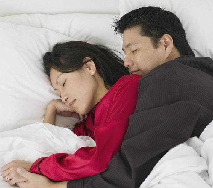 夫妻生活结束后，男人用纸擦一下就OK了？男人“事后”须注意什么