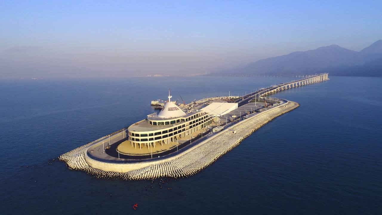 中国大型挖泥船,中国超大型挖泥船