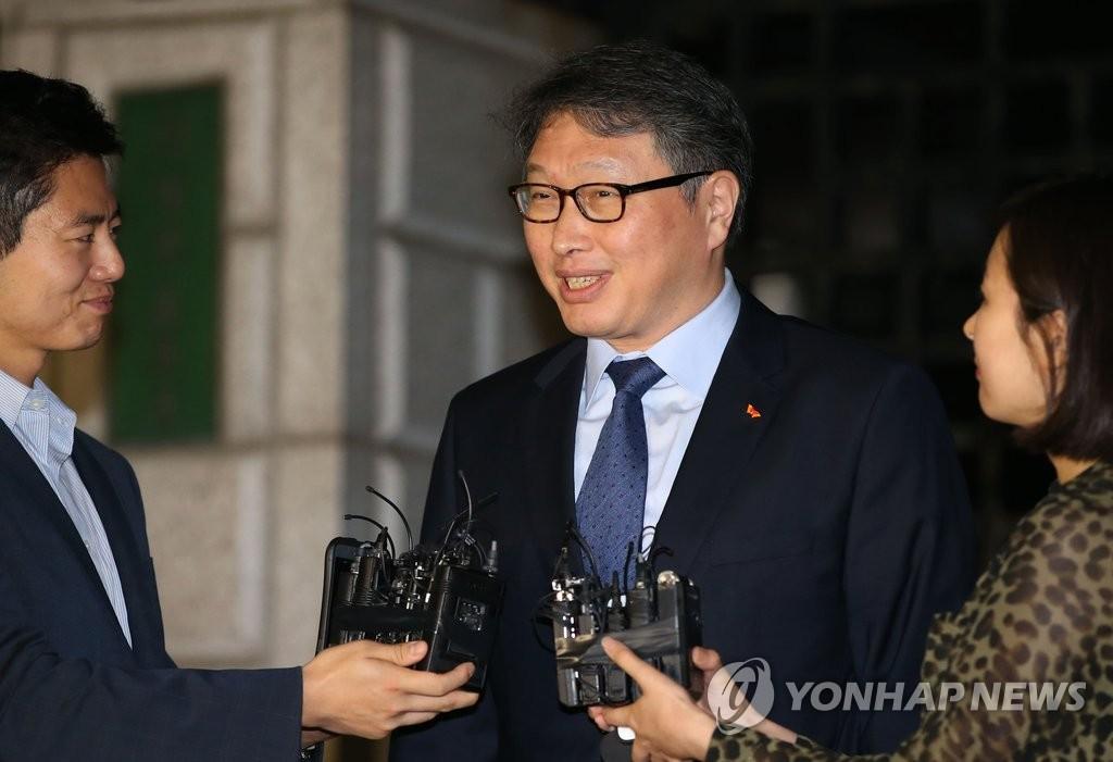 韩国最渣财阀登报公开*妇情**，羞辱总统千金夫人，她忍辱7年反撕