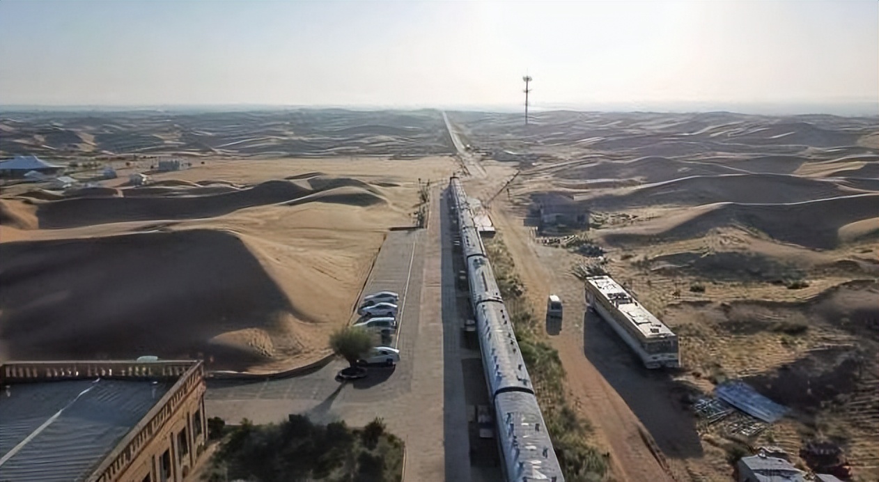 沙特800亿修建的高铁,沙特投资10000亿美金