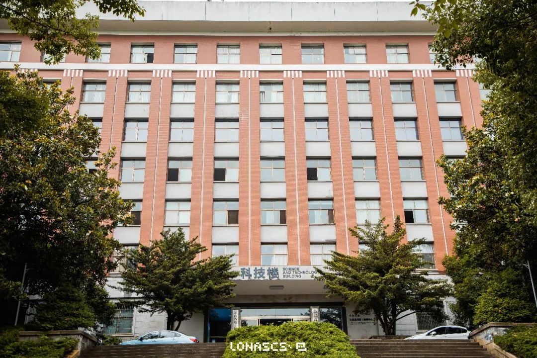 涓崡鍊煎緱鍘诲悧,涓崡璧板嚭鍥板浜嗗悧