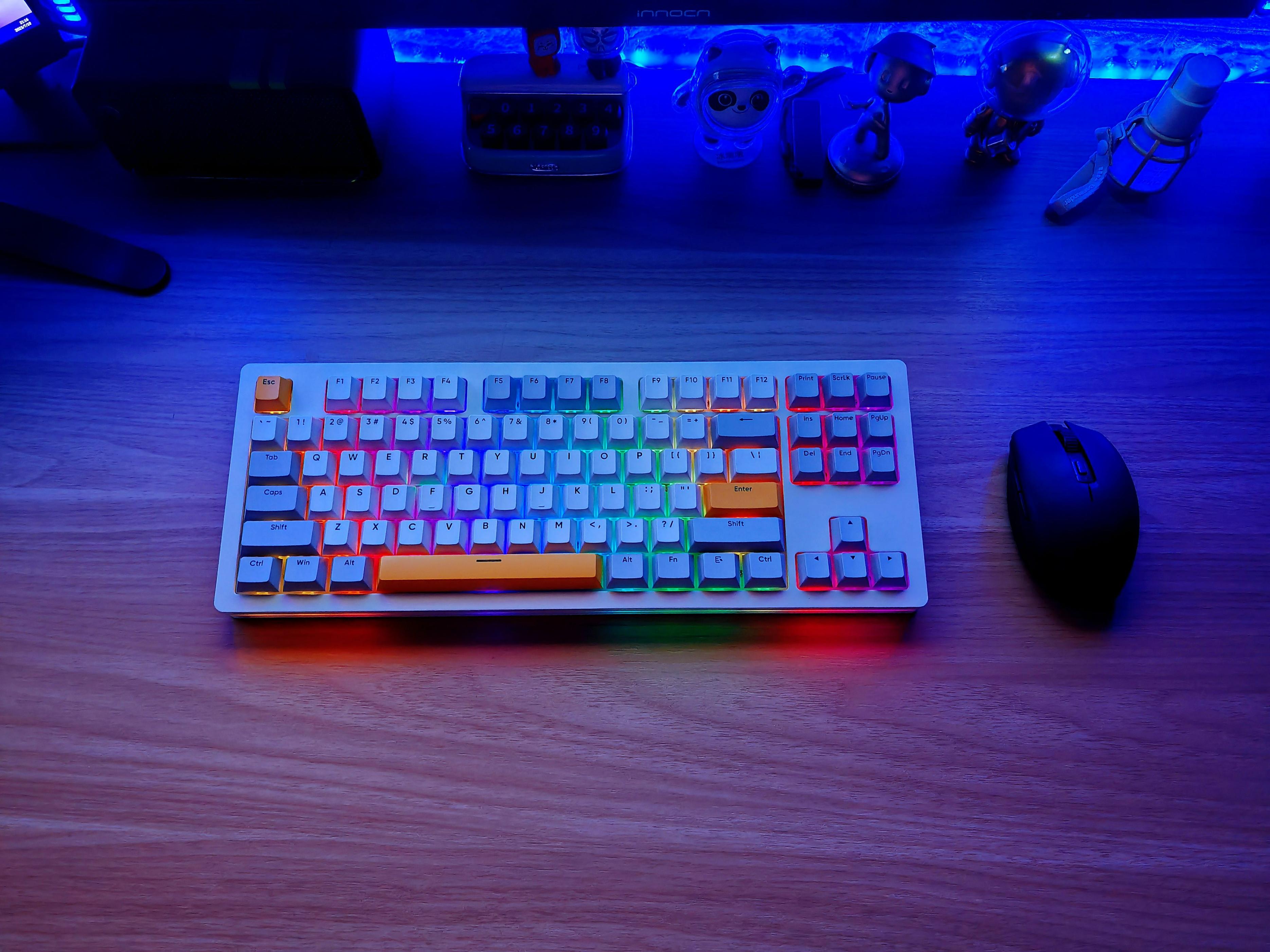 2kg的键盘推荐,机械键盘超高颜值