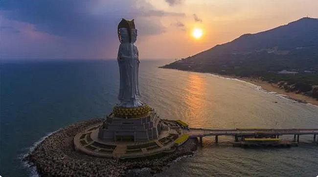 张晖耗费8亿建108米南海观音像,南海观音像创建者张晖