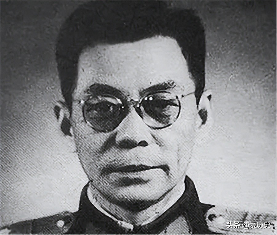 红四方面军有多少人到了陕北,红一军和四方面军在哪里会师