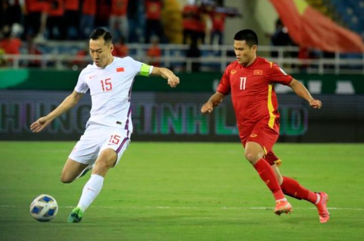 中国足球至暗时刻的一丝曙光,中国足球曾经的辉煌不是空穴来风