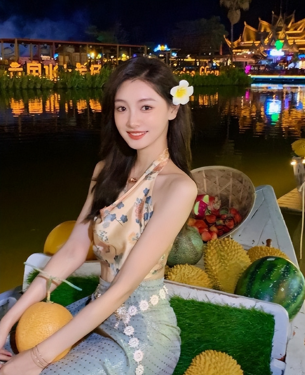 校花女神闯NBA主持界火了！纯欲天花板，高学历逆天颜值羡煞旁人