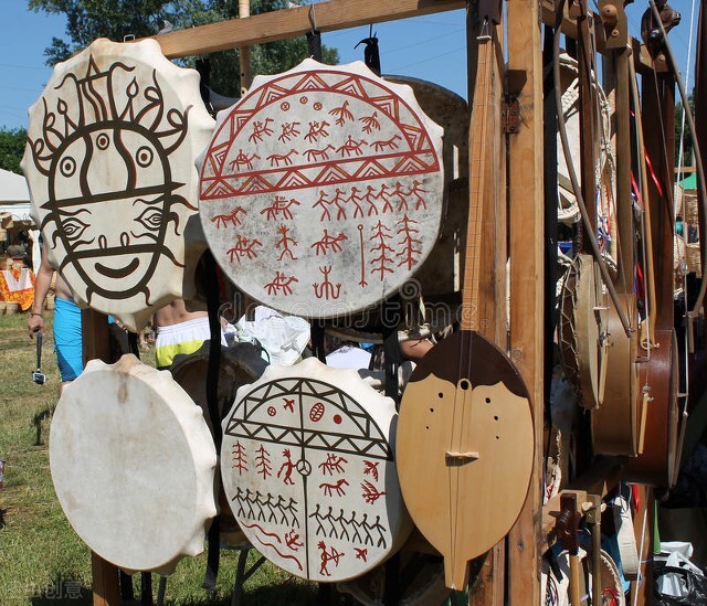 蒙古族的历史文化和习俗,关于蒙古族的各种资料