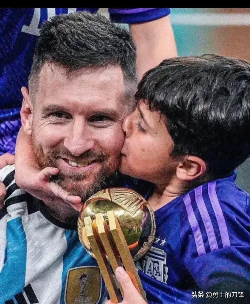 梅西的童话,梅西的简短故事300字