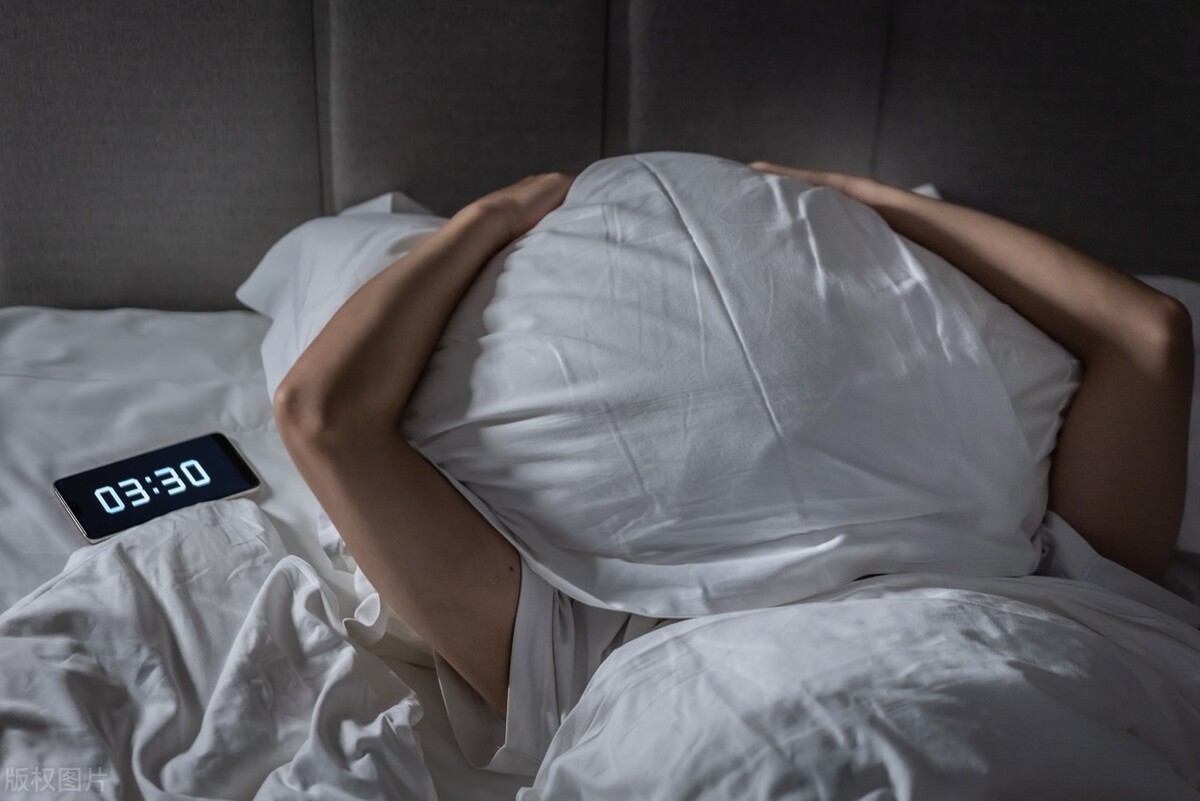 经常感觉头晕是不是血管堵了,经常头晕是与颈动脉斑块有关吗