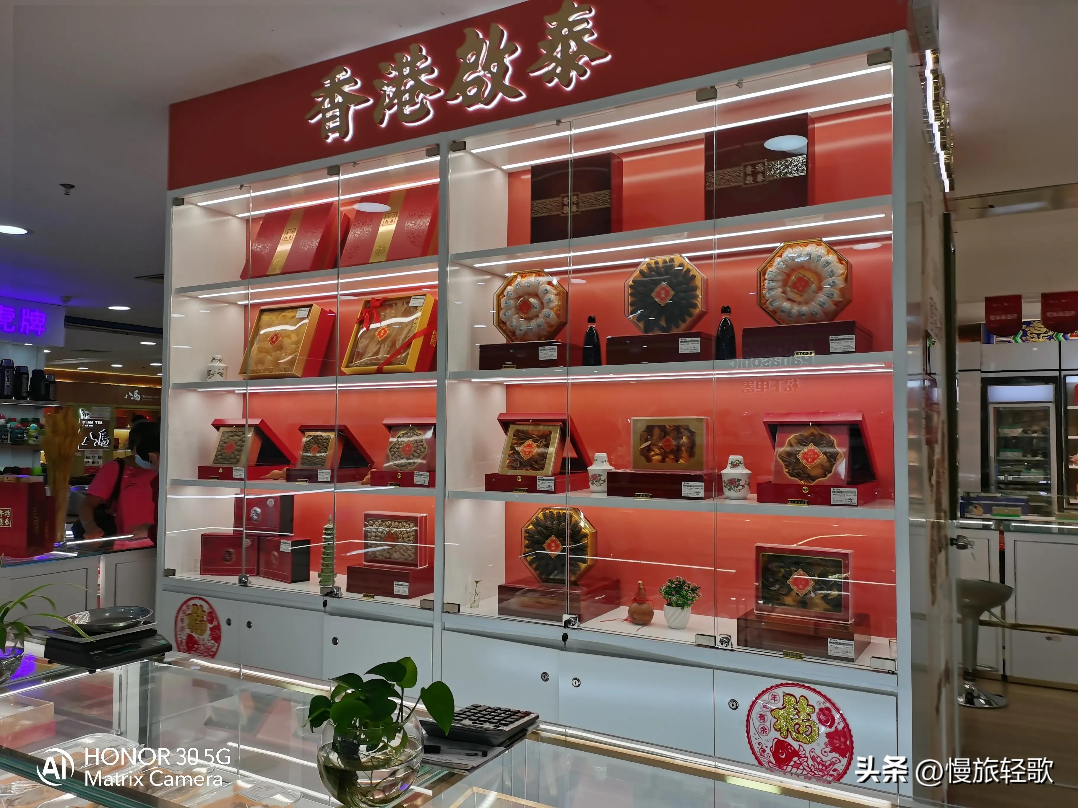 三亚购物必去的人气夏日商场,三亚夏日百货美发店