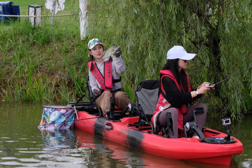 溧阳市钓鱼协会圆满完成全国女子网红垂钓嘉年华裁判工作