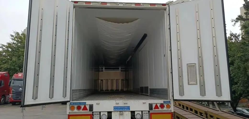 13米高栏挂车和冷藏车,挂车好还是公路车好