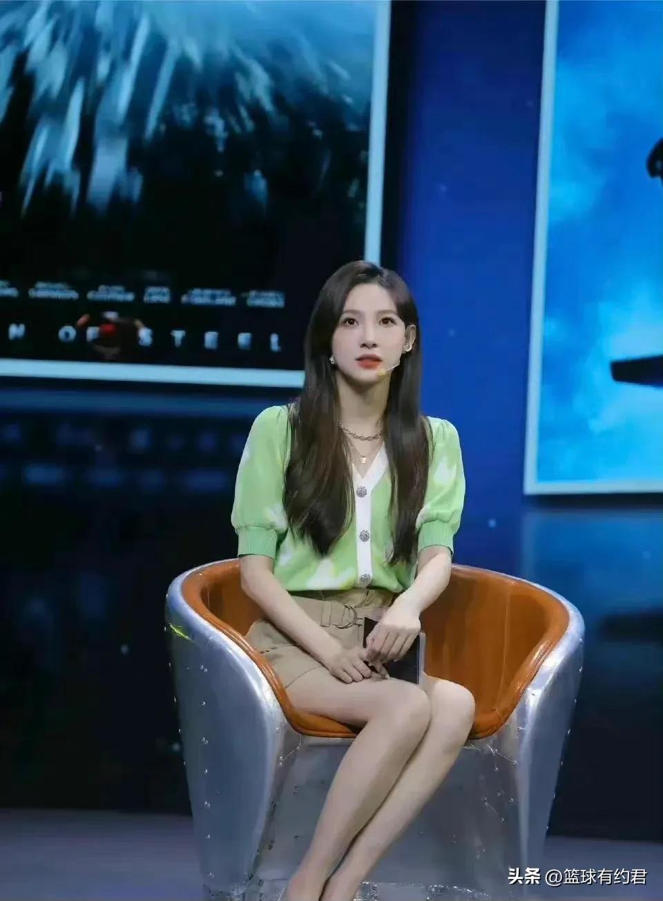 邵圣懿马凡舒搭档,邵圣懿马凡舒和谁一起主持世界杯