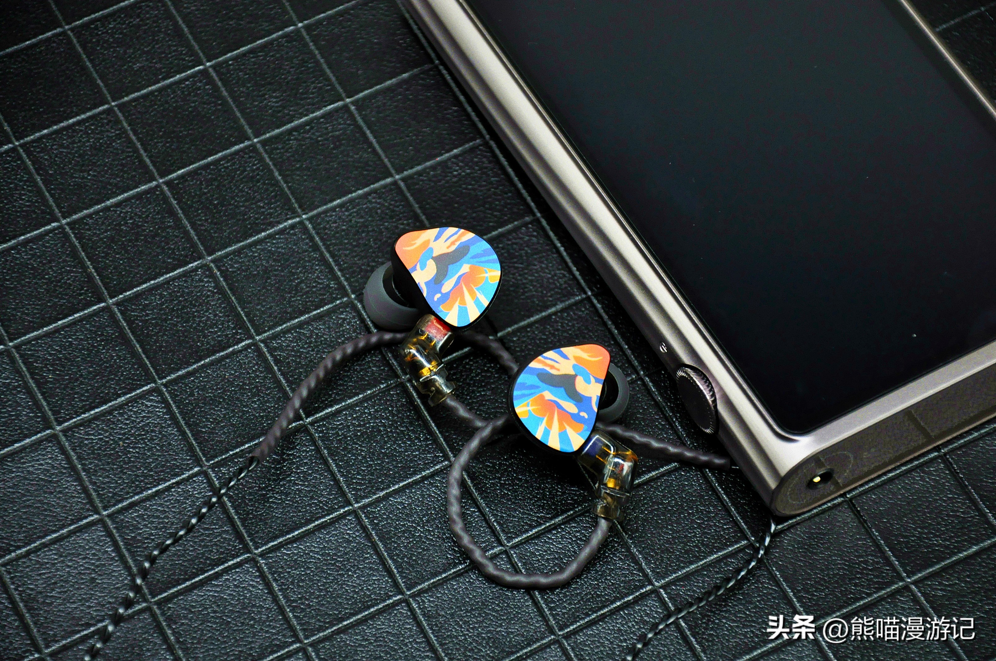 可玩性高的hifi入门高性价比耳机,百元蓝牙hifi耳机