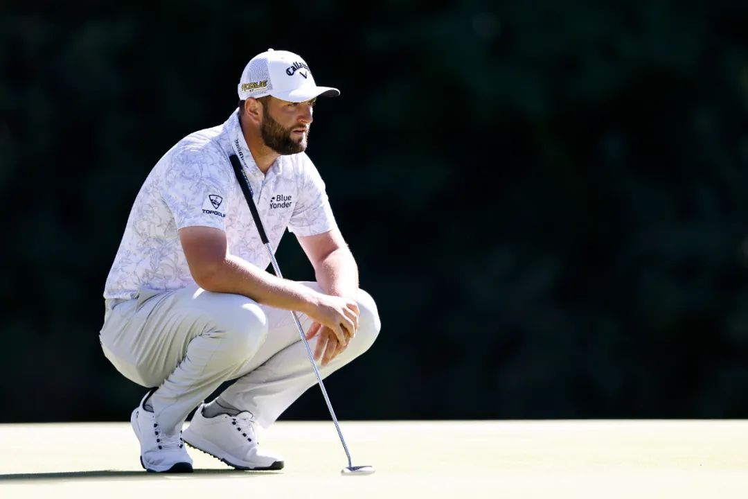 致敬高球国王!拉姆，麦克罗伊决胜湾丘！德尚博因伤退赛