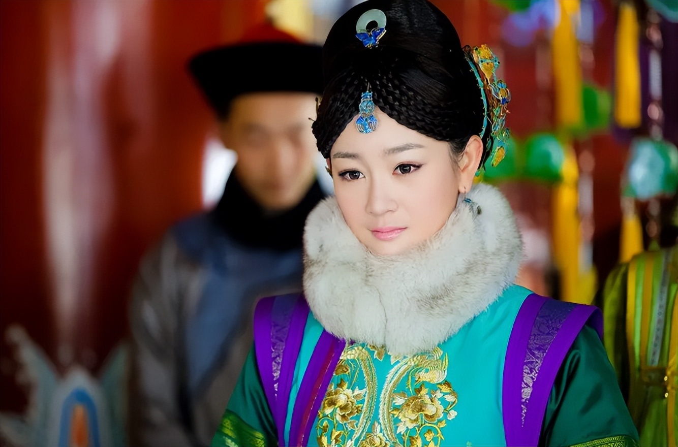 女主颜值被所有女配吊打有多“惨”？强演大美女、妆造拉胯，太冤