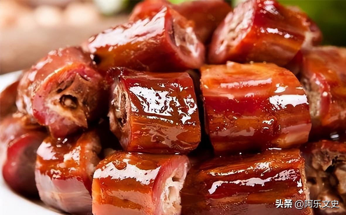 绝味鸭脖戴文军，偷师周黑鸭后来居上，成鸭货之王身家70多亿