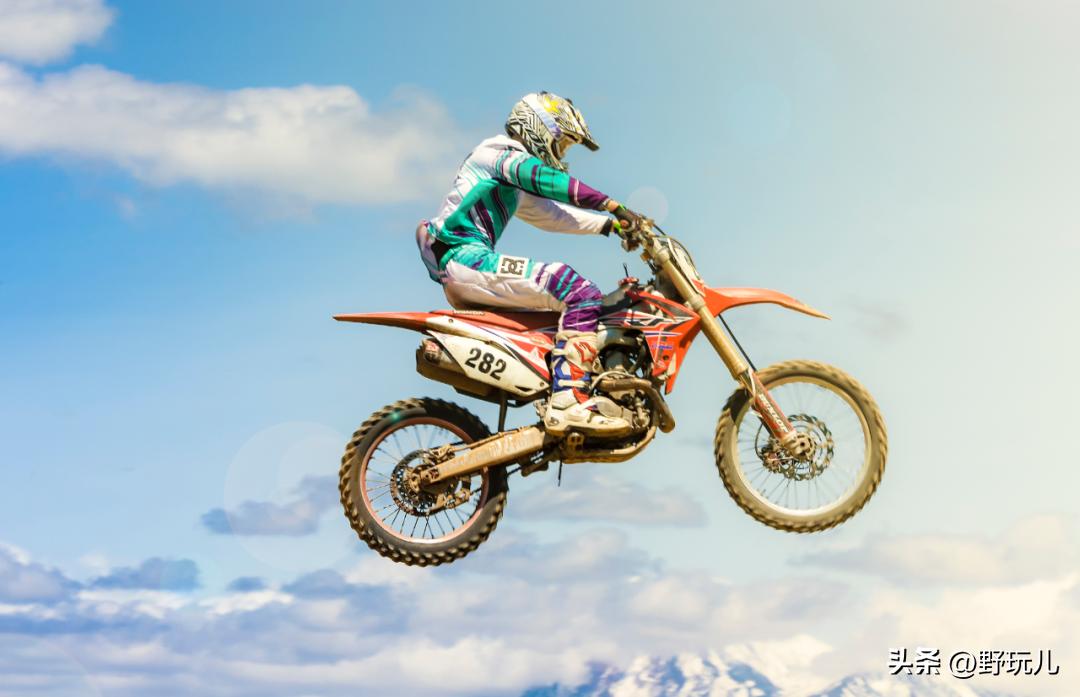 新手入门机车头盔推荐,机车头盔推荐安全性高全盔