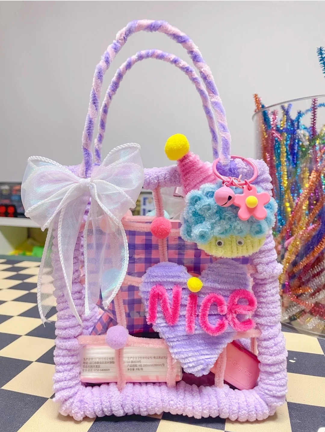 扭扭棒做什么适合摆摊,扭扭棒手工制作容易赚钱吗