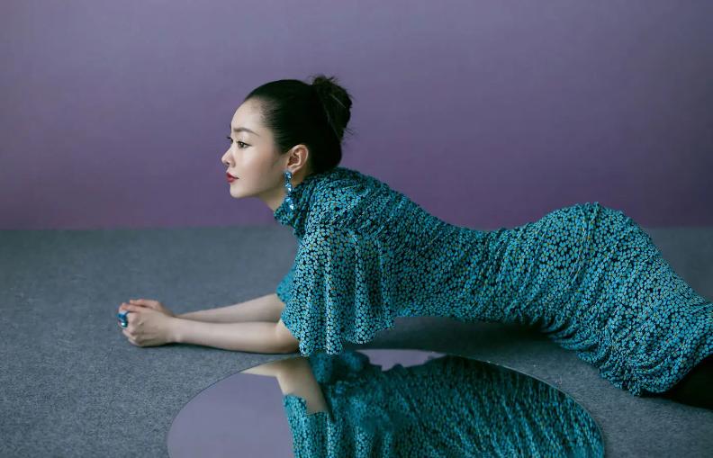 2天8个瓜：俩娃的爹出轨、女星当小三、79岁老头猥亵，个个毁三观