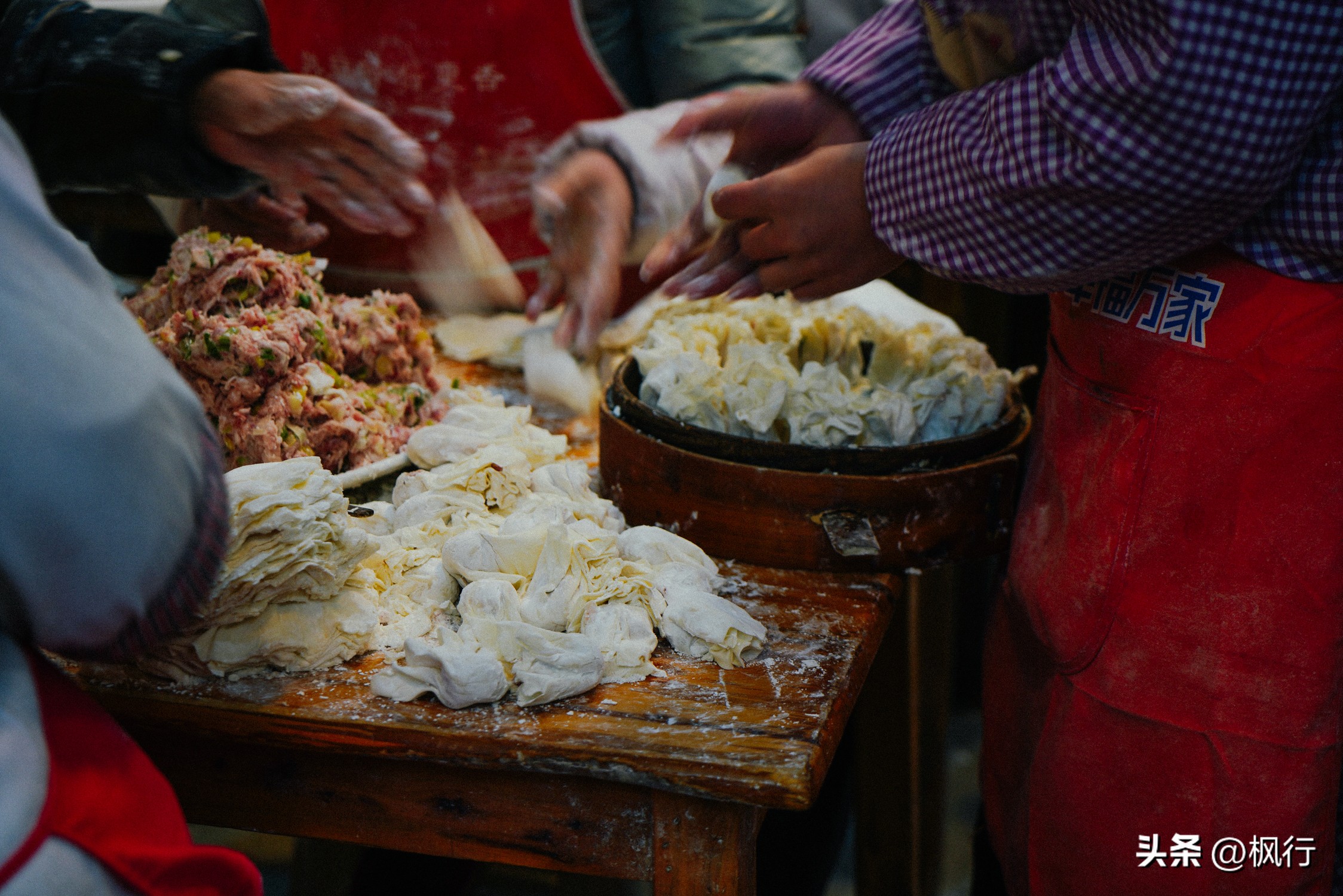 回家后想念地方美食,乐山一日游必吃攻略