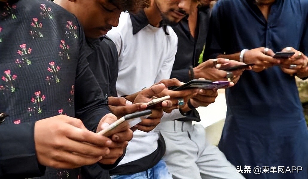 柬埔寨洪森总理和民众都在吐槽的一件事儿