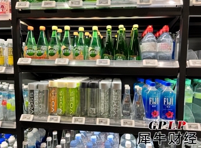 以前的水龙头和现在的水龙头,以前和现在水龙头的变化