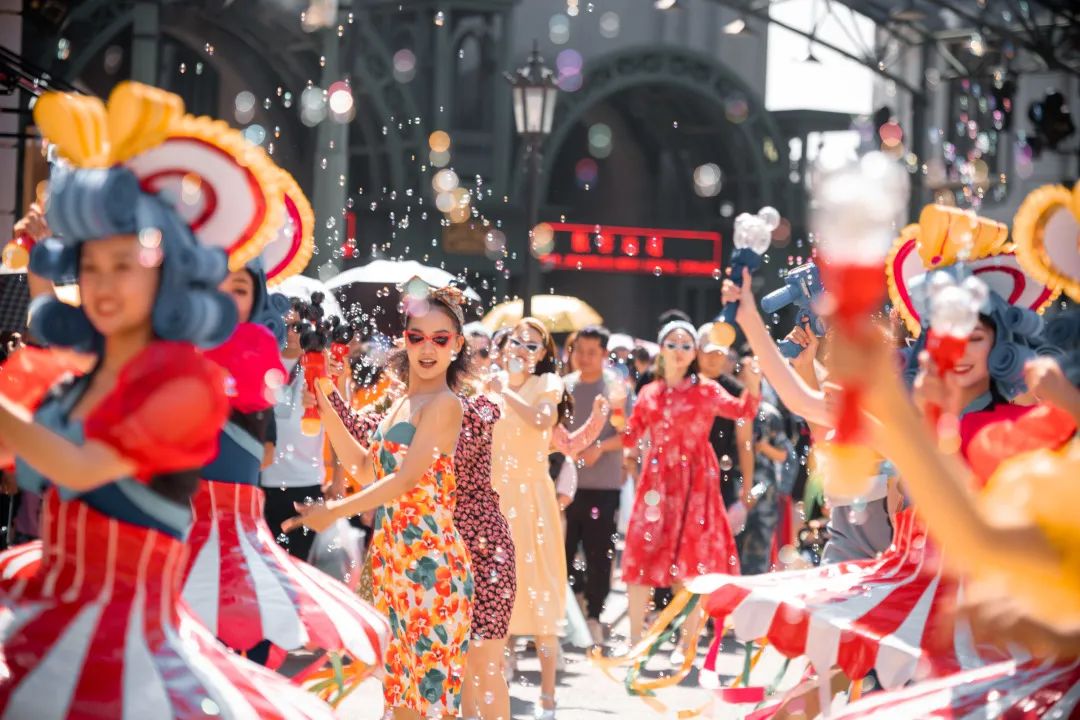 郑州建业华谊兄弟电影小镇夜场,郑州建业华谊兄弟电影小镇