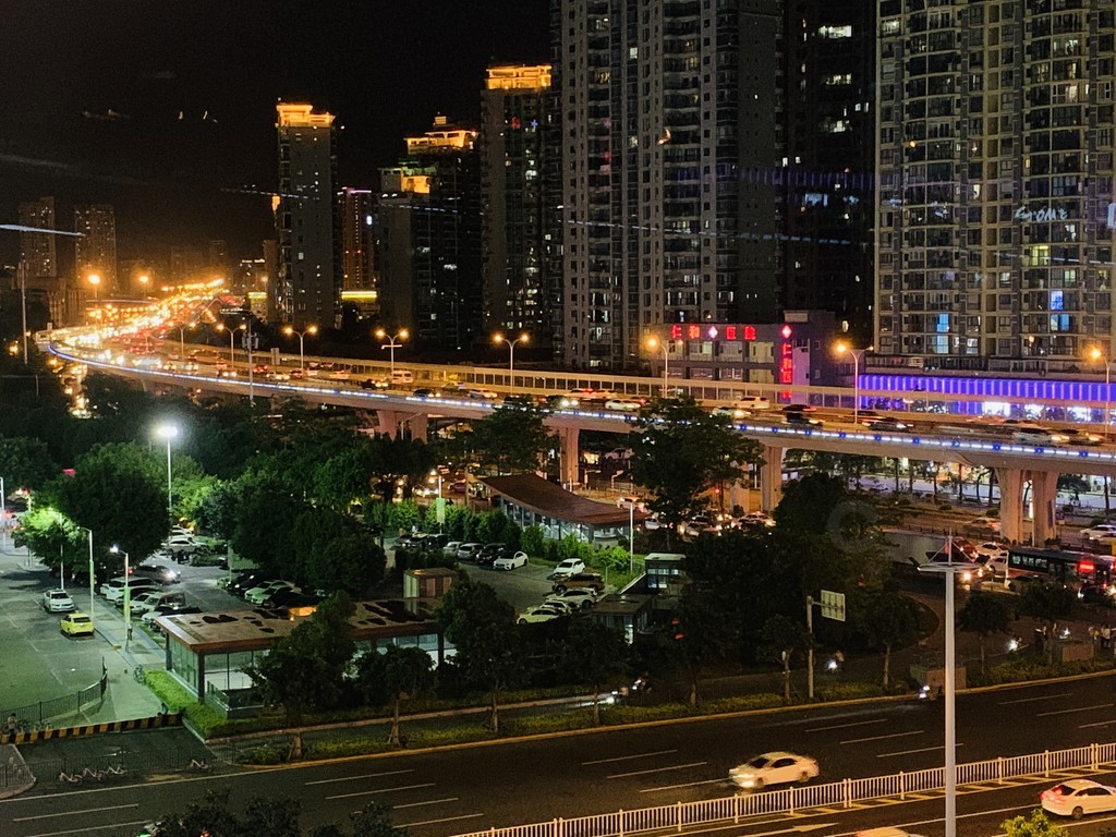 老板的女儿给我升职,威胁我离婚,我该怎么办