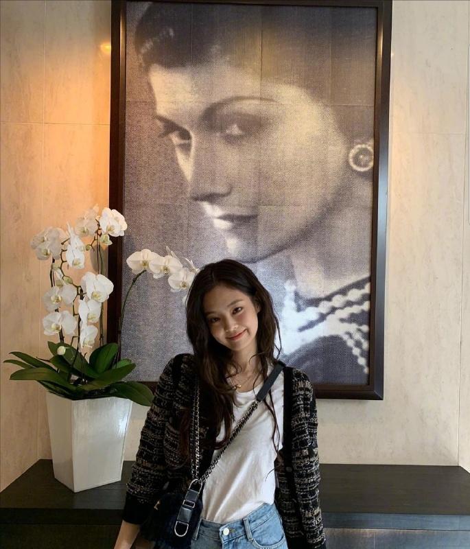 为什么小香风外套穿了显得很驼背,为什么你穿小香风廉价又土气