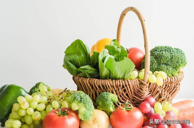 如何减掉肚子上的赘肉练成马甲线,如何减掉肚子上的赘肉练出腹肌