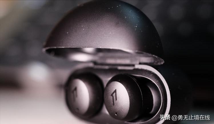 小米降噪耳机3pro和redmibuds4pro,无线蓝牙降噪耳机品牌排行榜10强