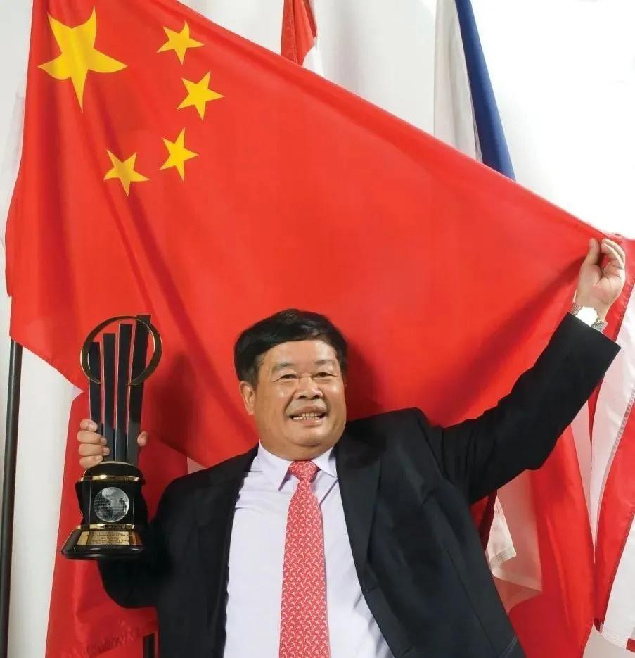 以历史的角度聊聊恒大的事,以历史的角度评价历史