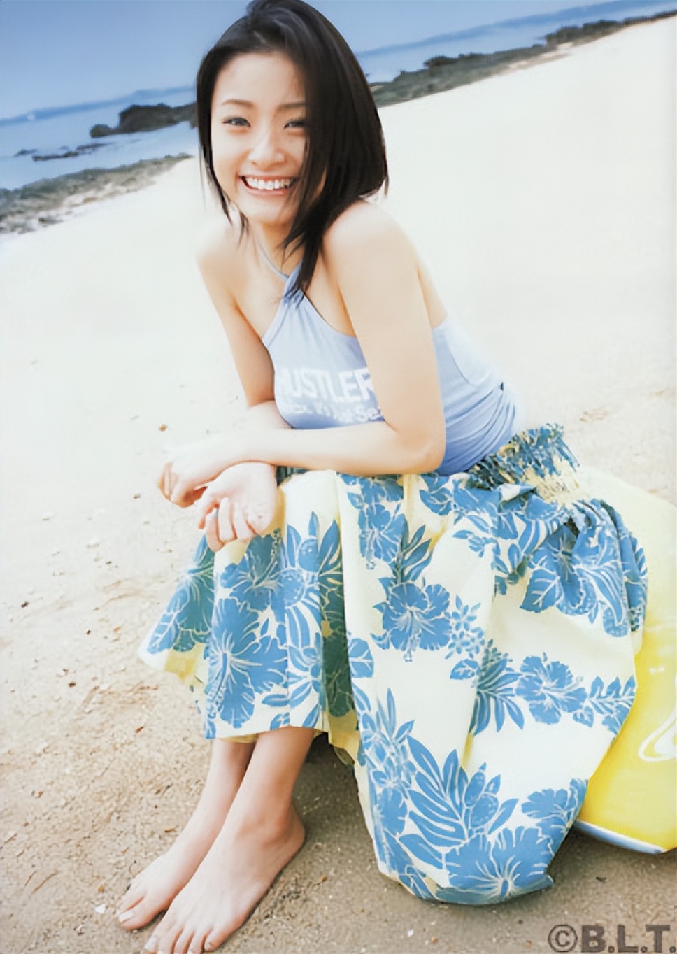 日系三线女星高清写真图,日本十大女神级女星面部特写