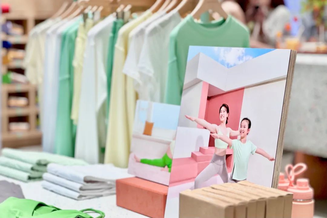 maiaactive正品直播,maiaactive旗舰店直播外套