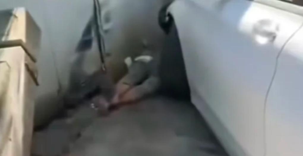 撞死你没商量宁波女司机撞死男子，撞了五次后淡定下车离开