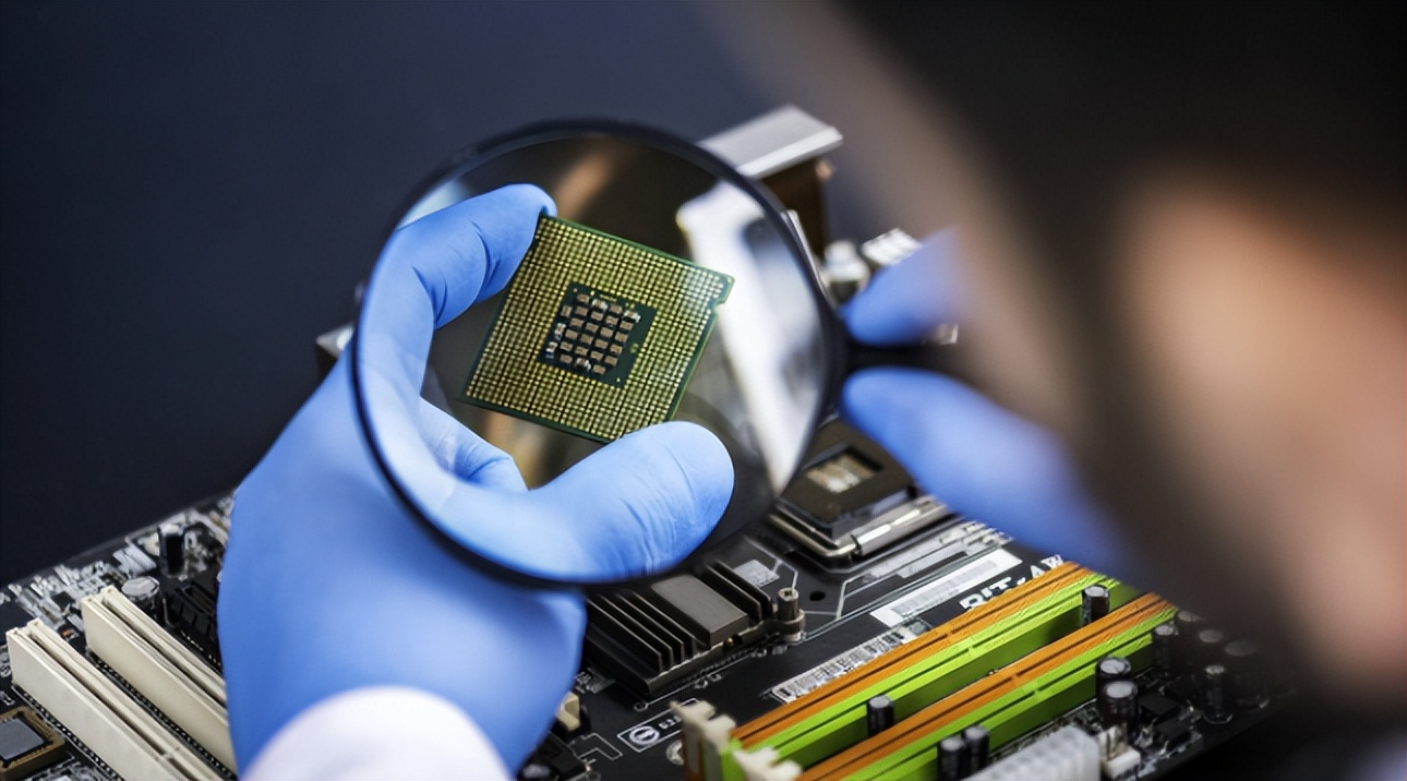 中国光刻机前景如何 (国内哪些半导体企业在攻克光刻机)