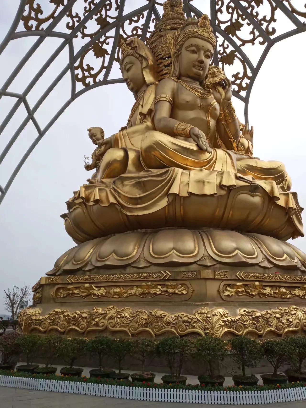 深圳东部华侨城天禅视频,深圳东部华侨城山顶寺庙